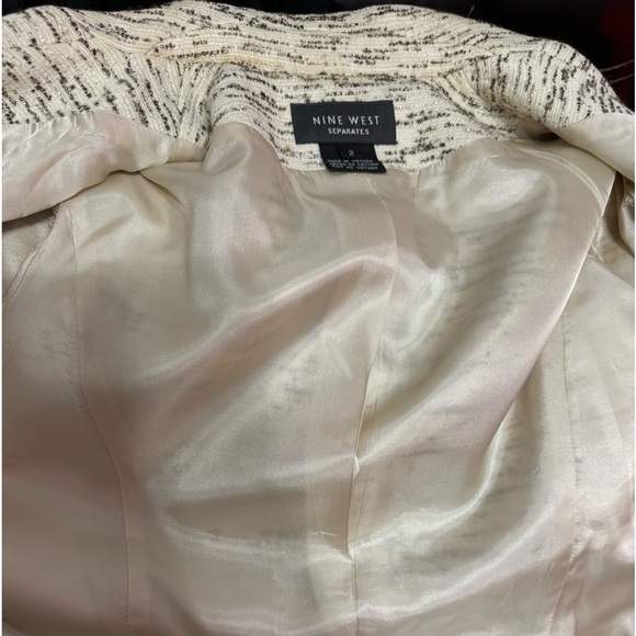 Nine West separates jacket, size 2, great fit and fabric. Very good condition - Picture 7 of 9